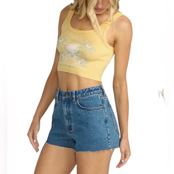 Billabong Garden Goddess Cotton
Graphic Logo Yellow Tank Top NWT M L - Picture 5 of 15